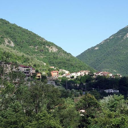 Agriturismo Mulino Del Castello Nasino エクステリア 写真