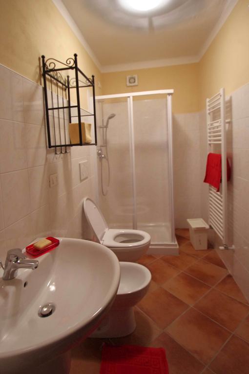 Agriturismo Mulino Del Castello Nasino 部屋 写真